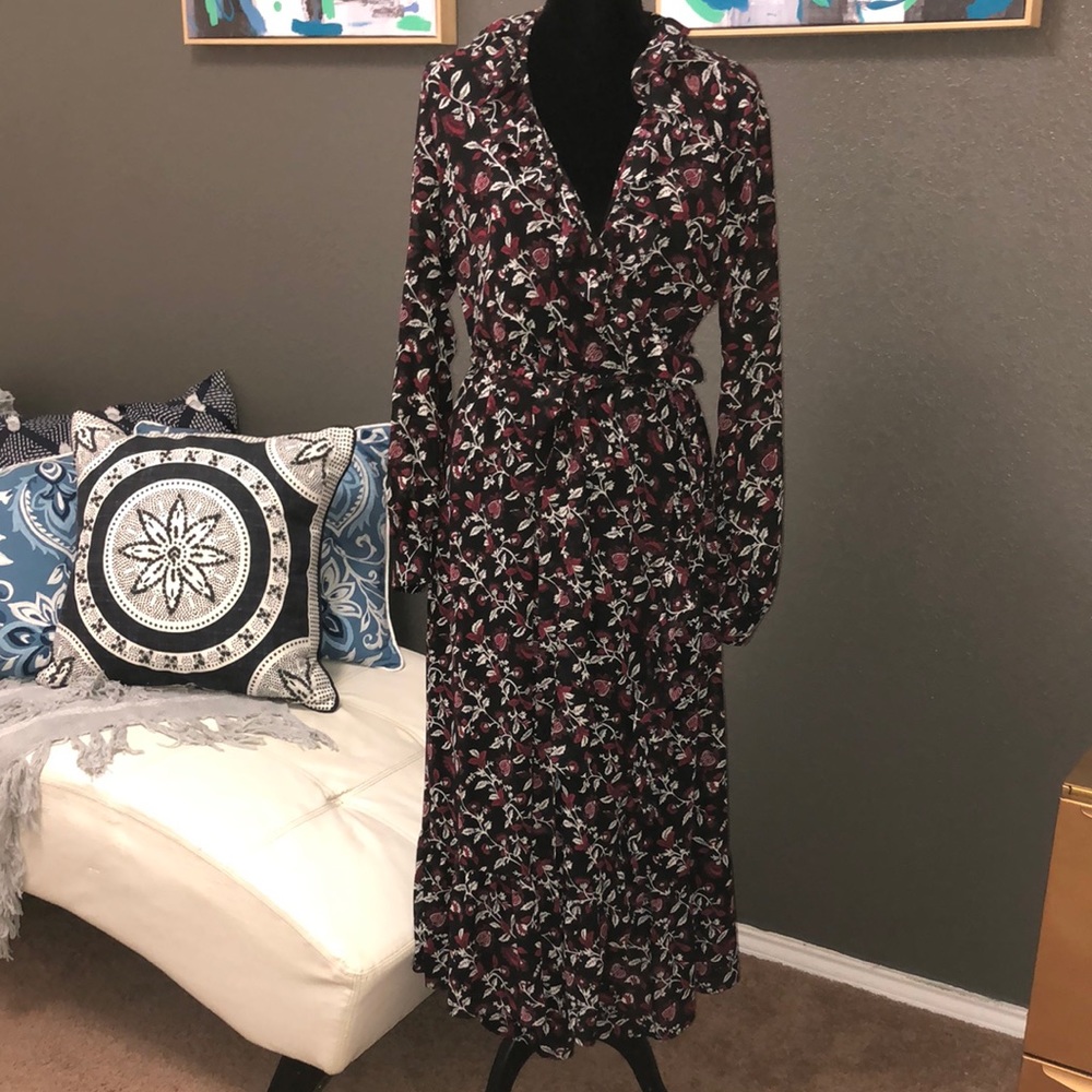 New Michael Michael Kors Beautiful dress Size L